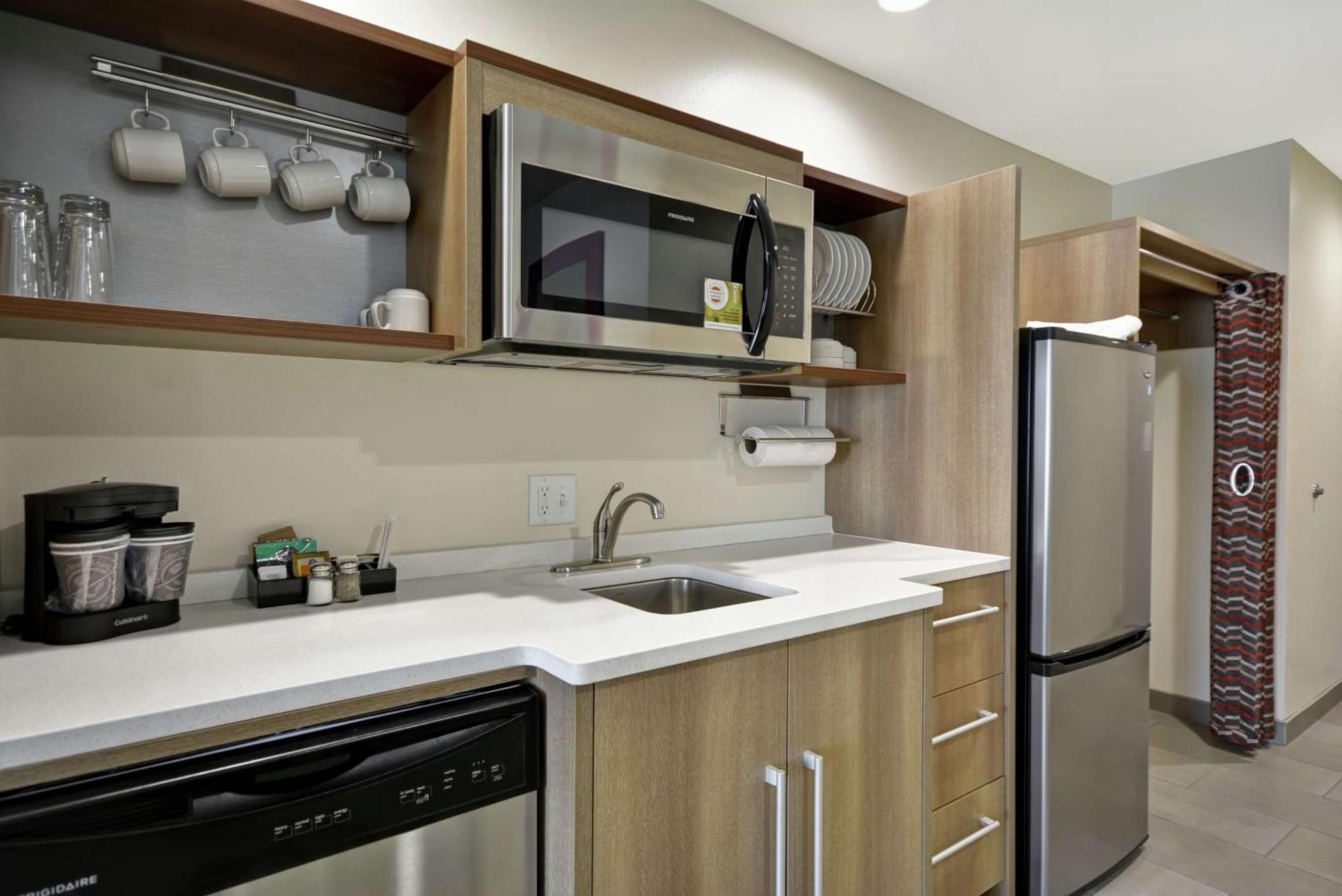 Home2 Suites By Hilton Texas City Houston Exterior photo